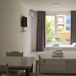 Royal Palace Apartment